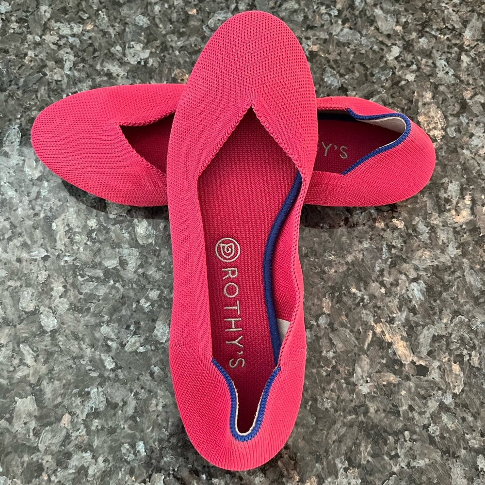Rothy’s “the Flat” shoes in bright preppy Pink! Size 9.5. Like NEW!